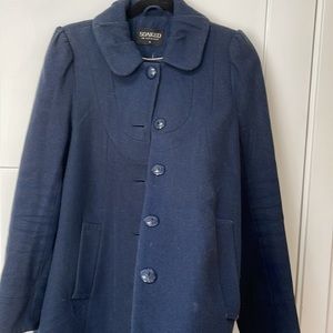 Wool pea coat in navy blue